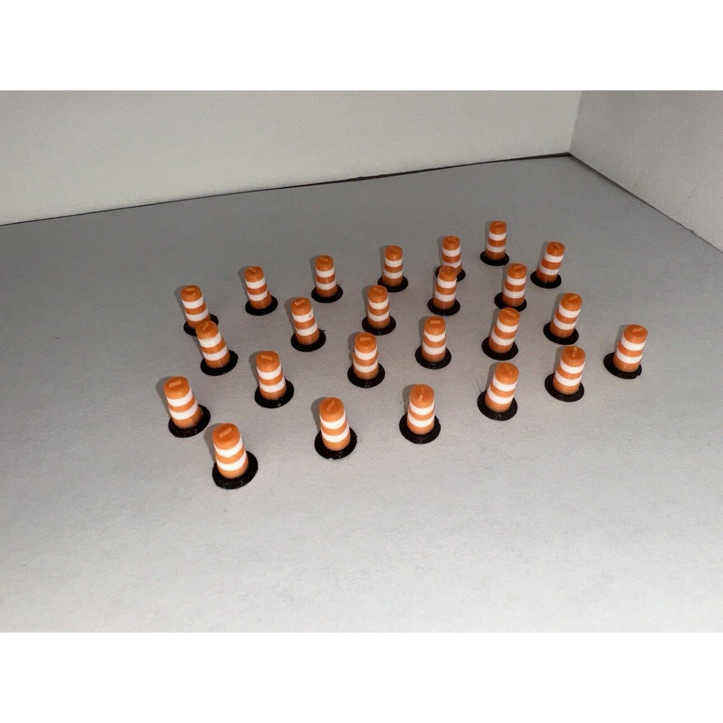 HO Scale Road Construction Barrels (24-Pack) 1:87 Detailed Highway Traffic Cones