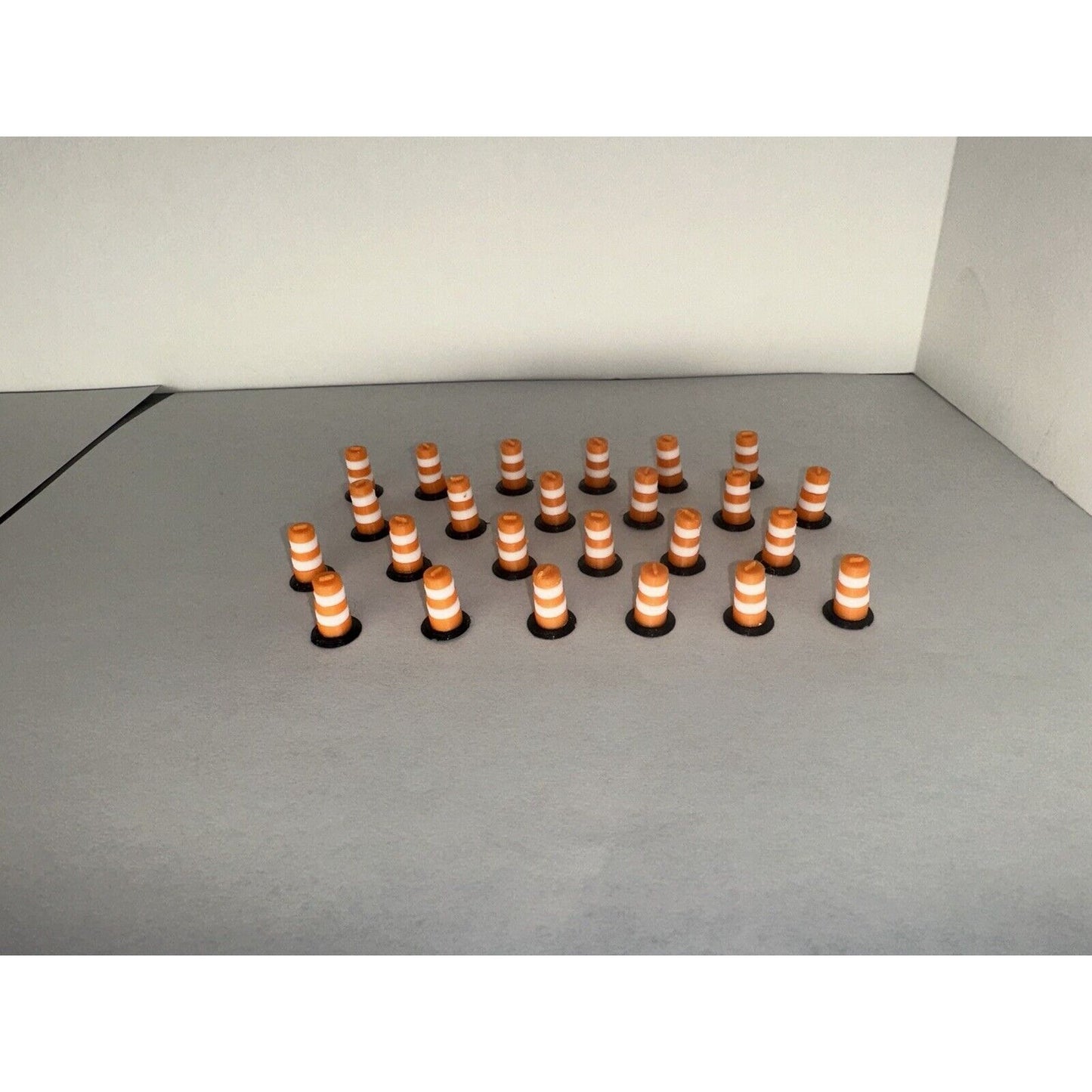 HO Scale Road Construction Barrels (24-Pack) 1:87 Detailed Highway Traffic Cones