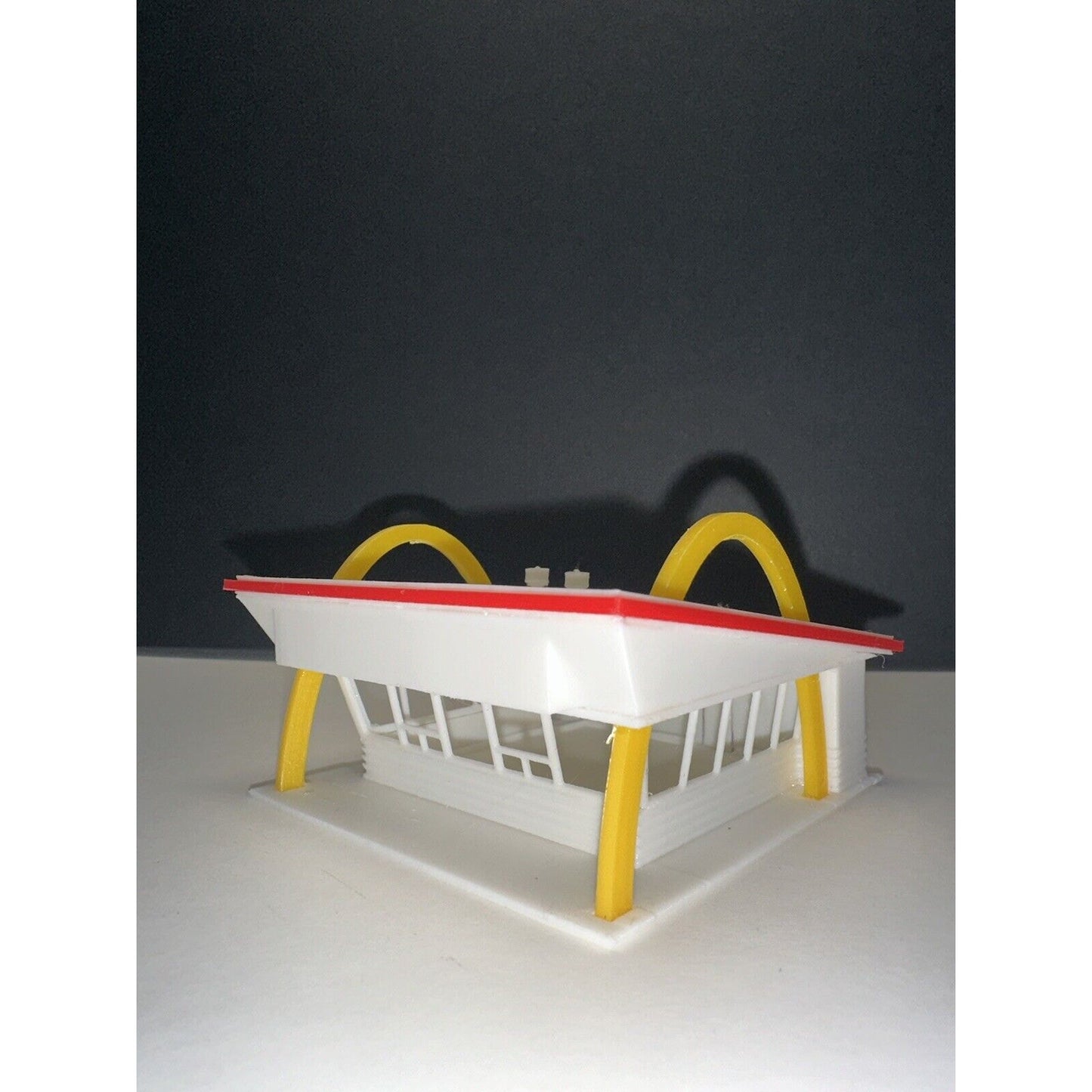 N - Scale Mcdonald's Fast Food Chain Restaurant Drive Thru 1:87 Building Colored