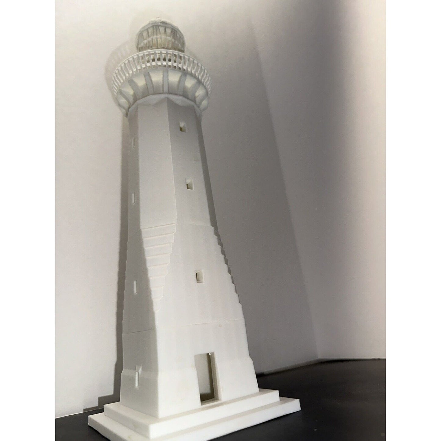 HO Scale Lighthouse 1:87 Cape Island Seaside Building for Model Railroad Layouts