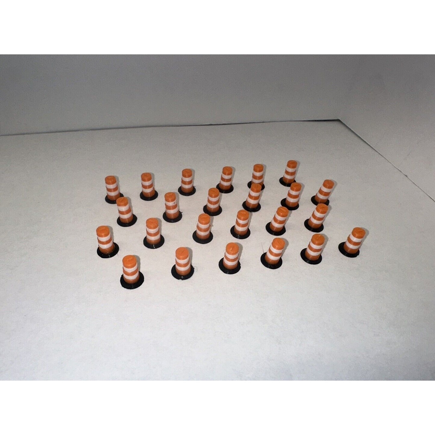 HO Scale Road Construction Barrels (24-Pack) 1:87 Detailed Highway Traffic Cones