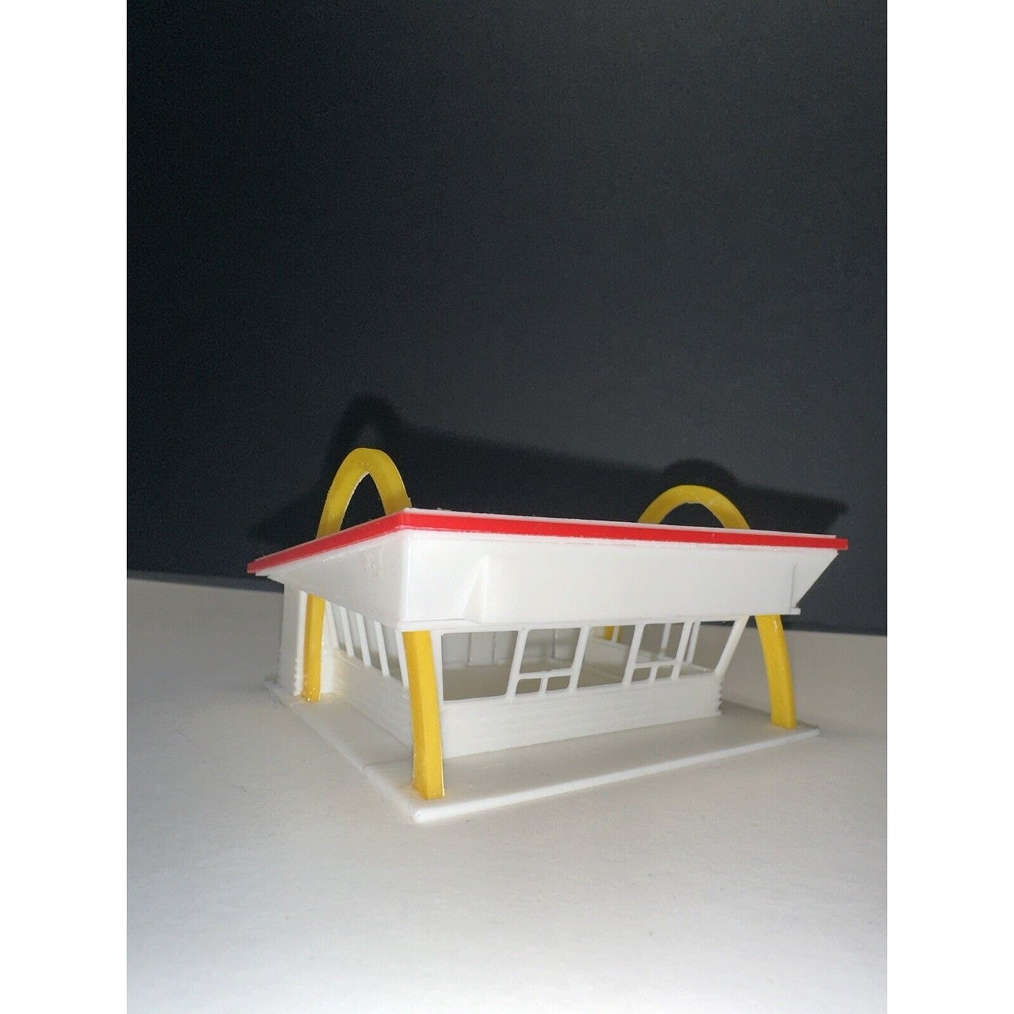 N - Scale Mcdonald's Fast Food Chain Restaurant Drive Thru 1:87 Building Colored