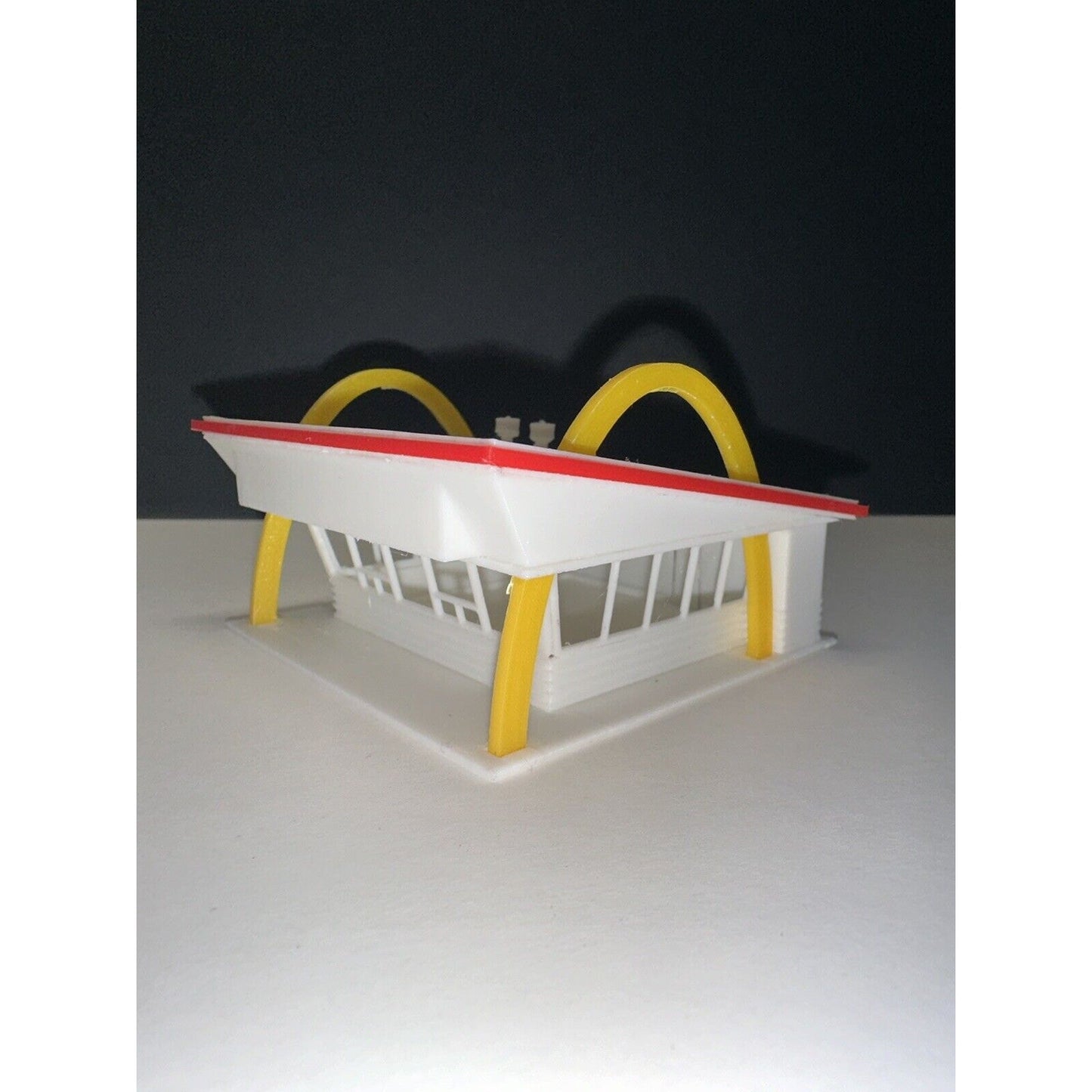 N - Scale Mcdonald's Fast Food Chain Restaurant Drive Thru 1:87 Building Colored