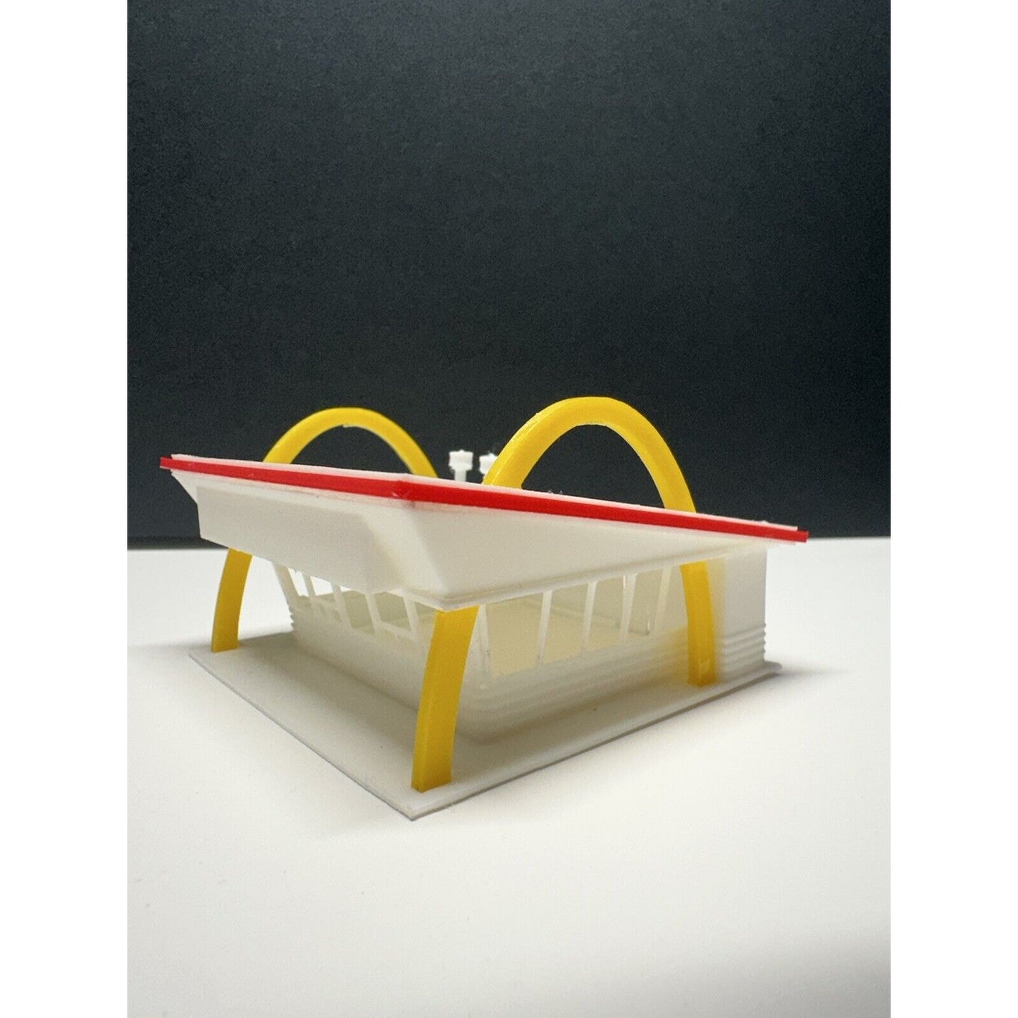 N - Scale Mcdonald's Fast Food Chain Restaurant Drive Thru 1:87 Building Colored