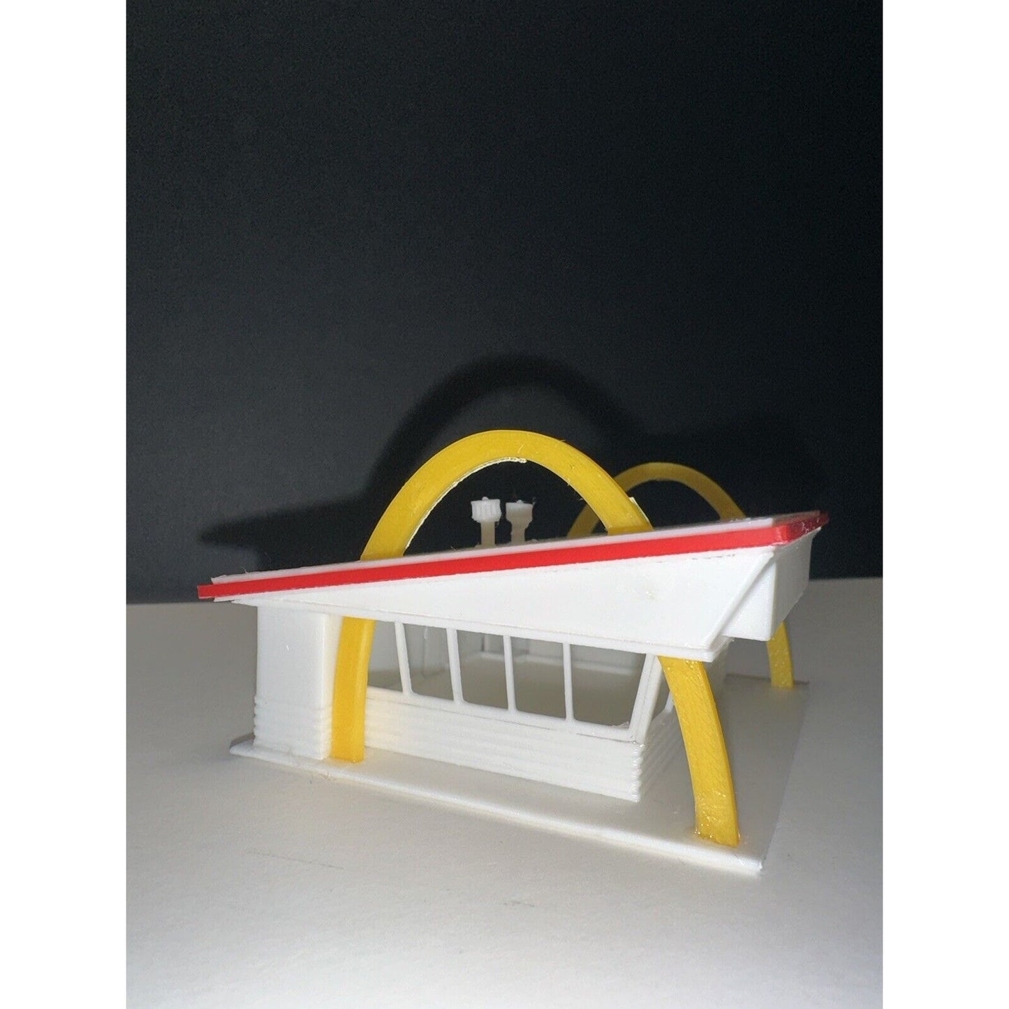 N - Scale Mcdonald's Fast Food Chain Restaurant Drive Thru 1:87 Building Colored