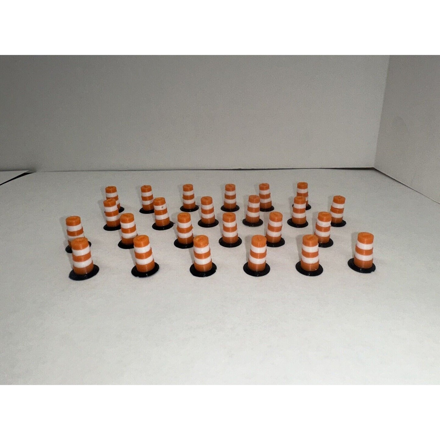 HO Scale Road Construction Barrels (24-Pack) 1:87 Detailed Highway Traffic Cones