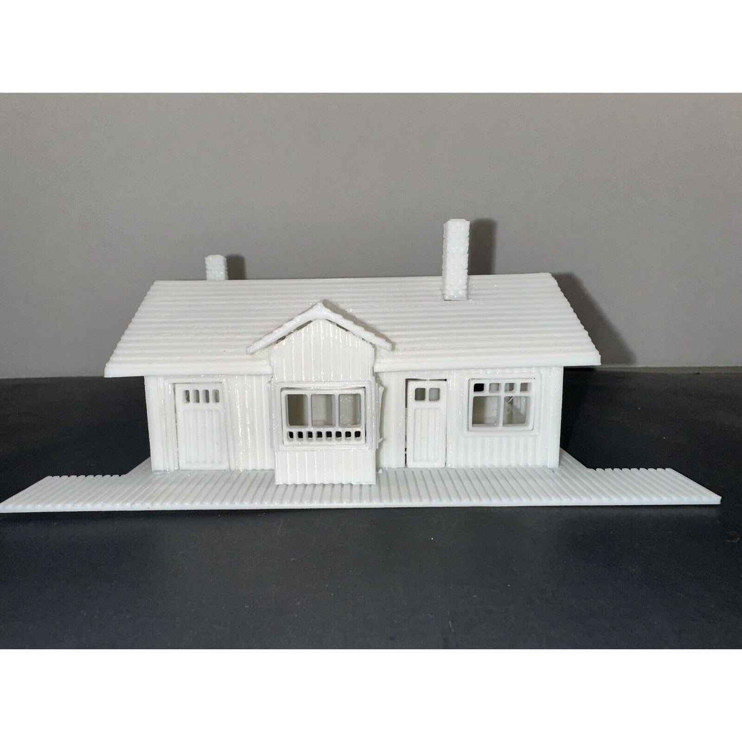 HO - Scale Boardwalk House 1:87 Bungalow Beach Tropical Oceanfront Style White