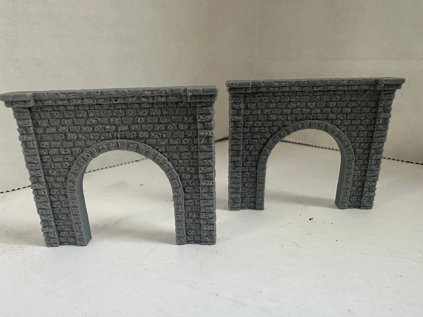 Z - Scale Single Tunnel Portal for 1:220 Train Mountain / Diorama Scene (2-Pack) High Detail Cobblestone Style