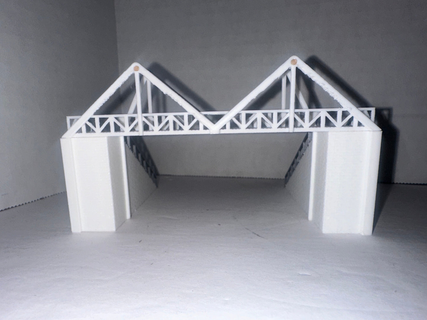 N - Scale Pedestrian Bridge / Walkway for Double Tracks! 1:160 Detailed Scenery