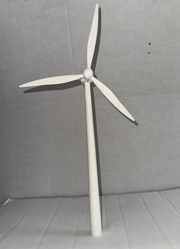 HO Scale Wind Turbine / Modern Windmill Generator White Detailed Model 1:87 Unpainted