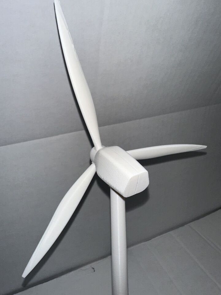 HO Scale Wind Turbine / Modern Windmill Generator White Detailed Model 1:87 Unpainted