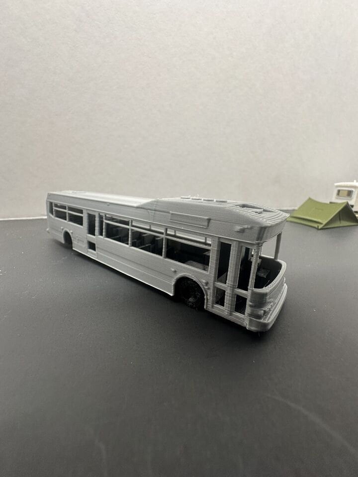 HO Scale City Bus New Flyer Invero 1:87 Public Transport Detailed Urban Transit Scenery