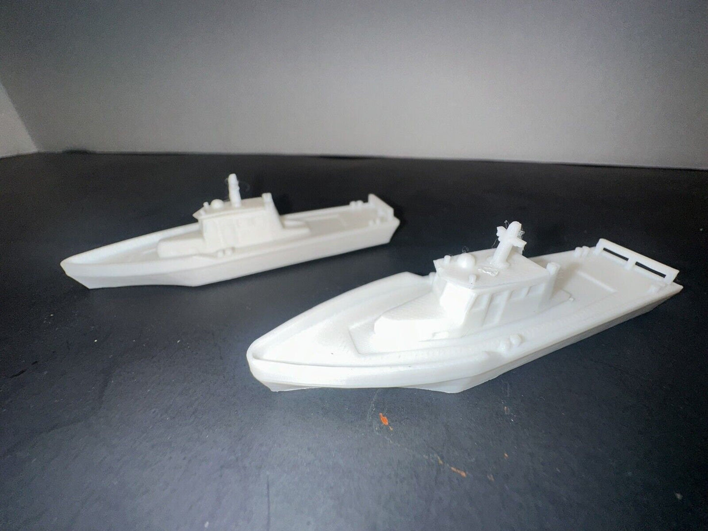 N - Scale Boat (2-Pack) Detailed 1:160 Speedboat / Fishing Boat White Unpainted for Model Railroad Layout