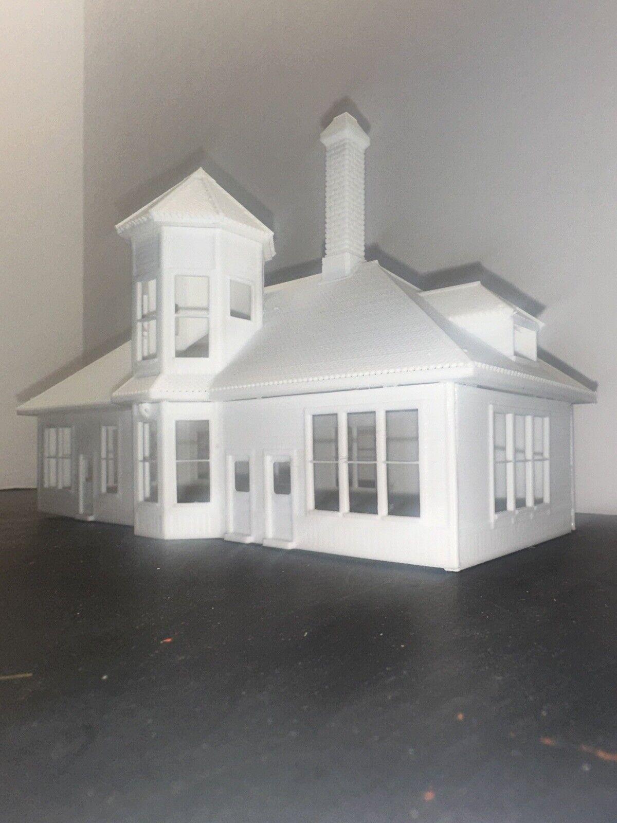 HO Scale Train Station 1:87 Trackside Building High Detail White Unpainted Model Railroad Scenery Railway House