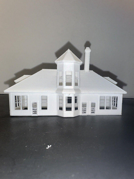 N - Scale Train Station / 1:160 Trackside Depot Town Building High Detail White Railroad Depot House